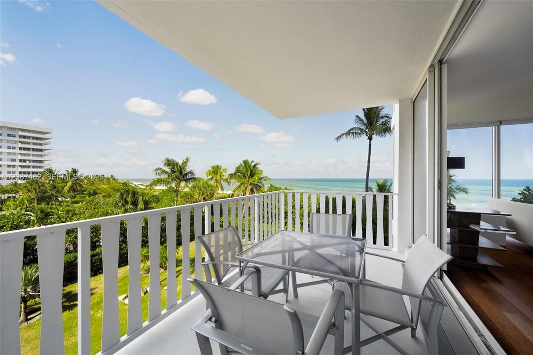 For Sale: $2,600,000 (3 beds, 3 baths, 2412 Square Feet)