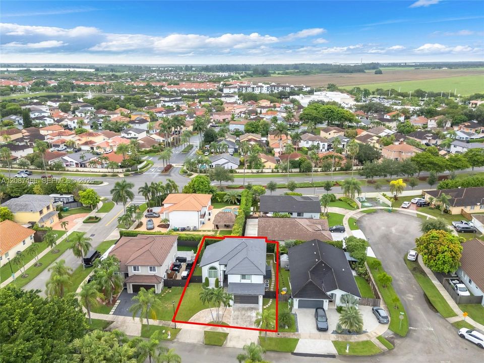 En Venta: $814,990 (5 camas, 3 baños, 2625 Pies cuadrados)