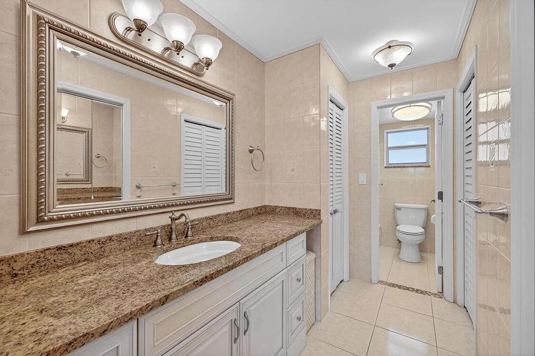 powder room