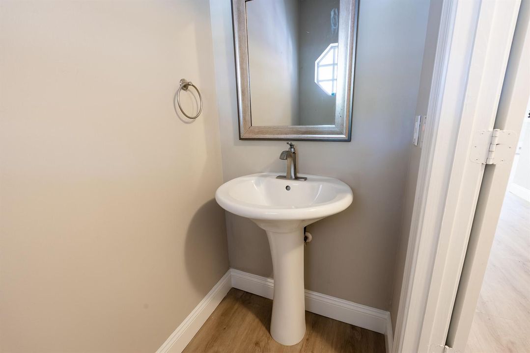8956 NW 38th Drive Interior-1002