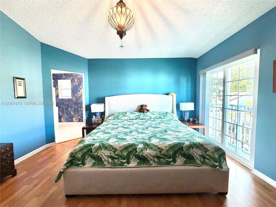 For Rent: $3,500 (3 beds, 2 baths, 1815 Square Feet)