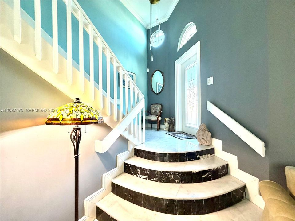 For Rent: $3,500 (3 beds, 2 baths, 1815 Square Feet)