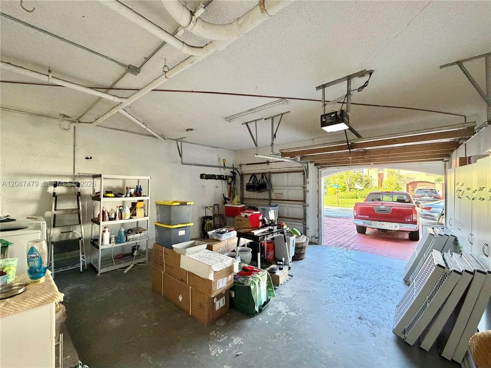 For Rent: $3,500 (3 beds, 2 baths, 1815 Square Feet)