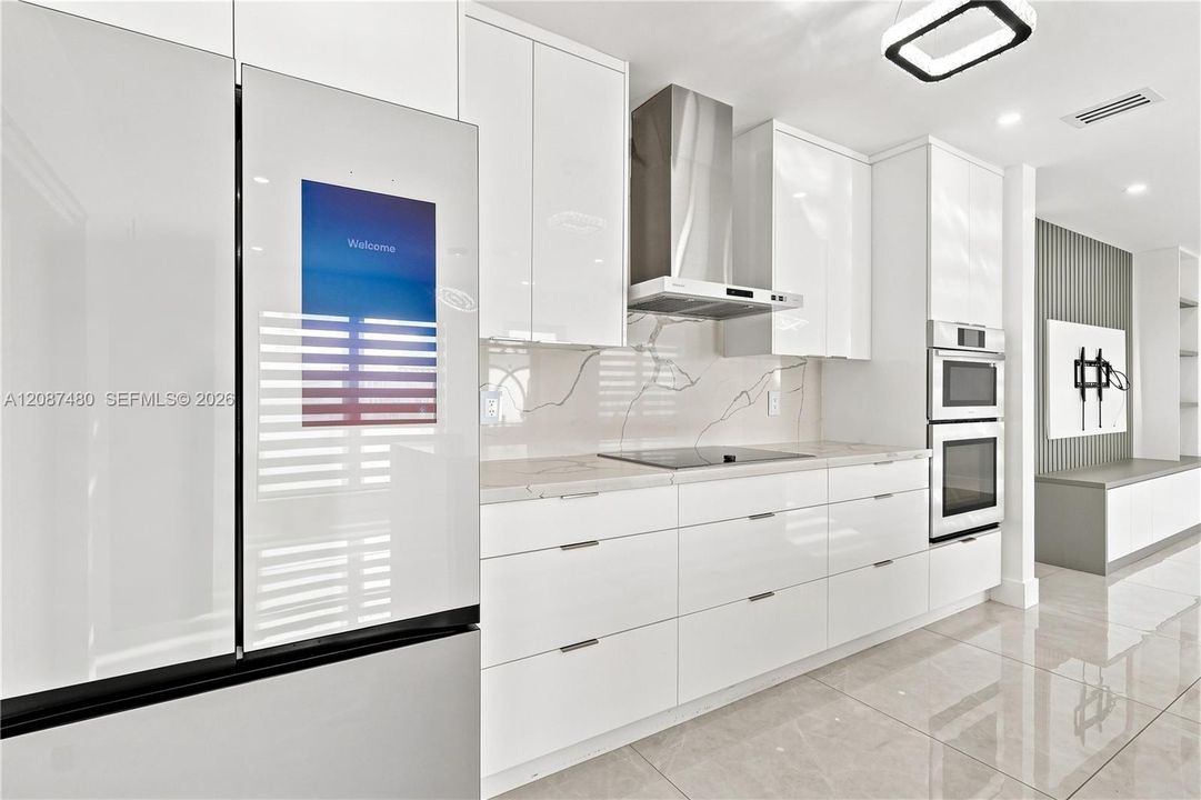 В аренду: $4,500 (3 спален, 2 ванн, 1232 Квадратных фут)