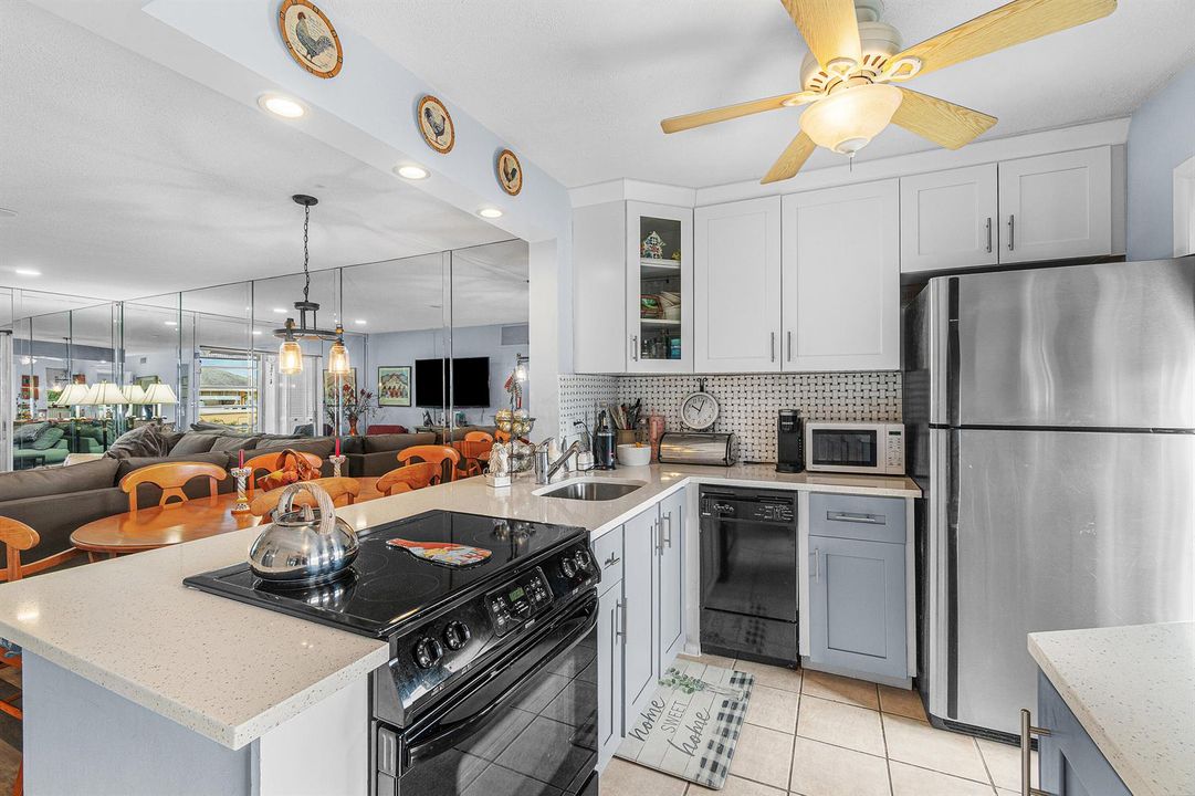 005-2161Northeast1stCourt-205-BoyntonBea
