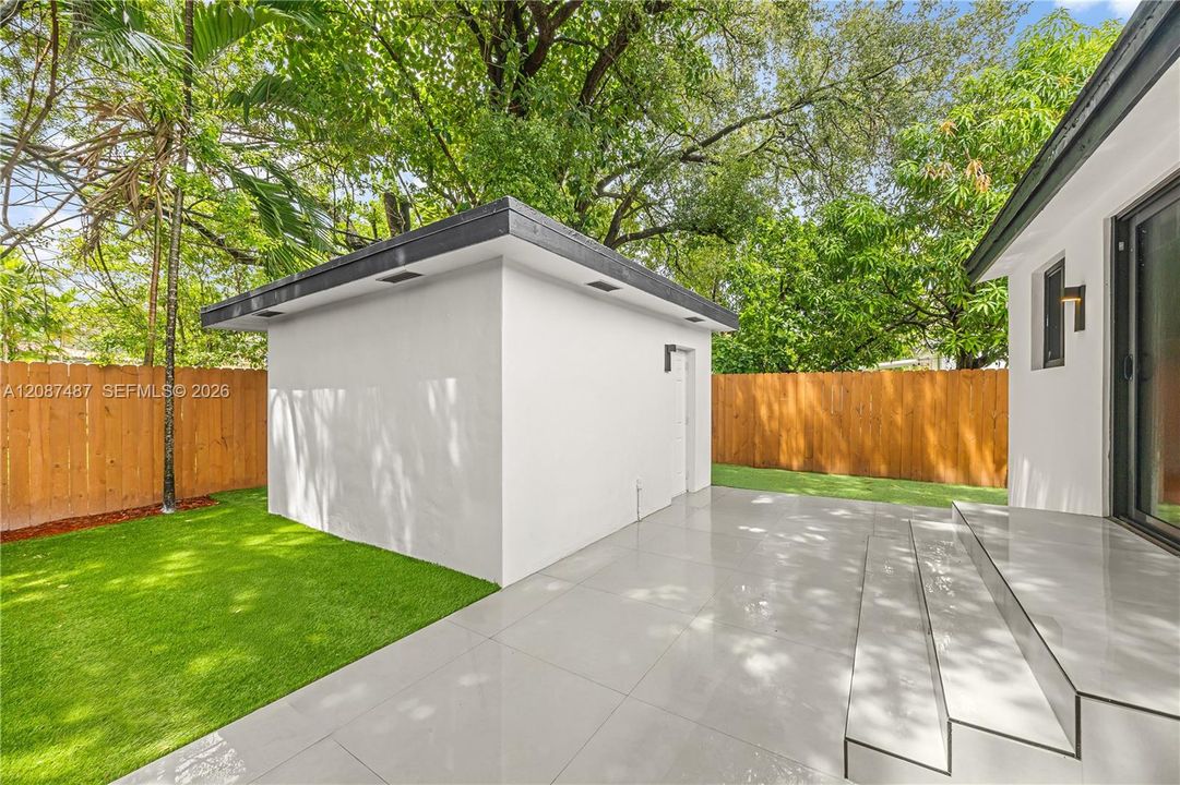 En Venta: $1,450,000 (4 camas, 4 baños, 1957 Pies cuadrados)