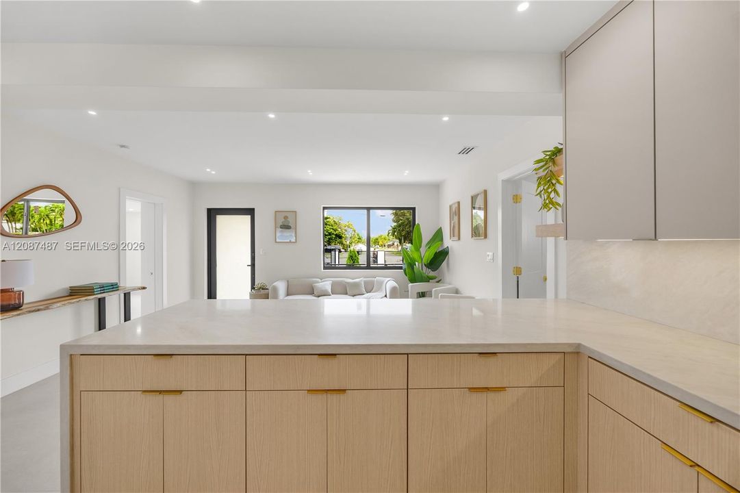 En Venta: $1,450,000 (4 camas, 4 baños, 1957 Pies cuadrados)