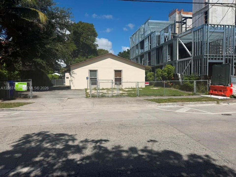For Sale: $1,800,000 (0 beds, 0 baths, 2241 Square Feet)