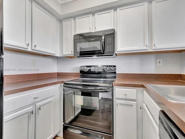 На продажу: $179,900 (1 спален, 1 ванн, 527 Квадратных фут)