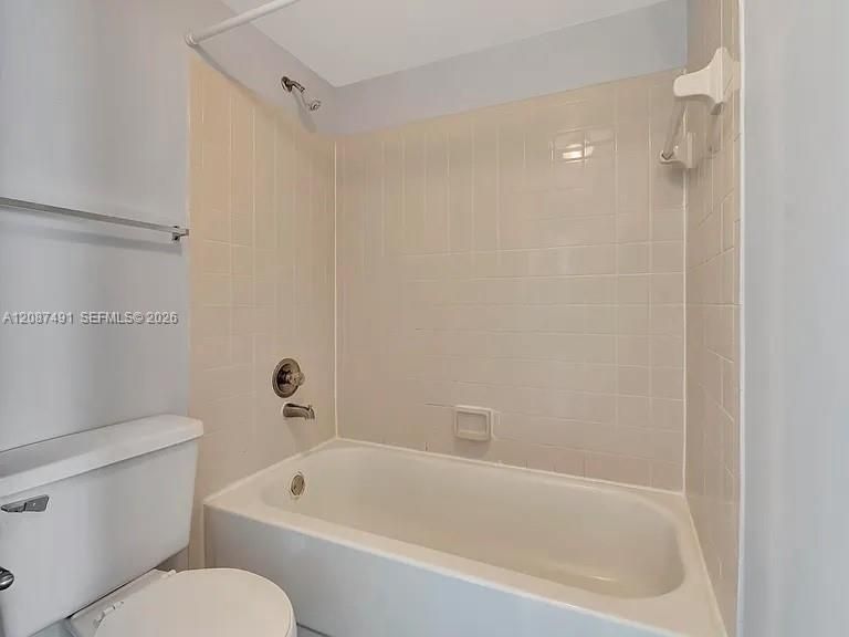 На продажу: $179,900 (1 спален, 1 ванн, 527 Квадратных фут)