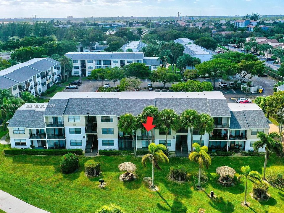 На продажу: $179,900 (1 спален, 1 ванн, 527 Квадратных фут)