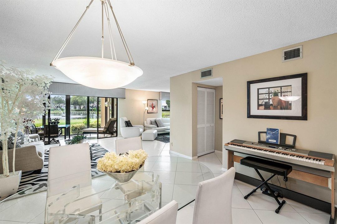 Living/Dining Room