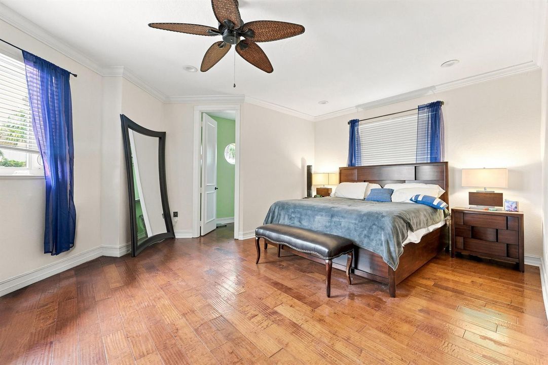 Bed upstairs I 30_453a4862