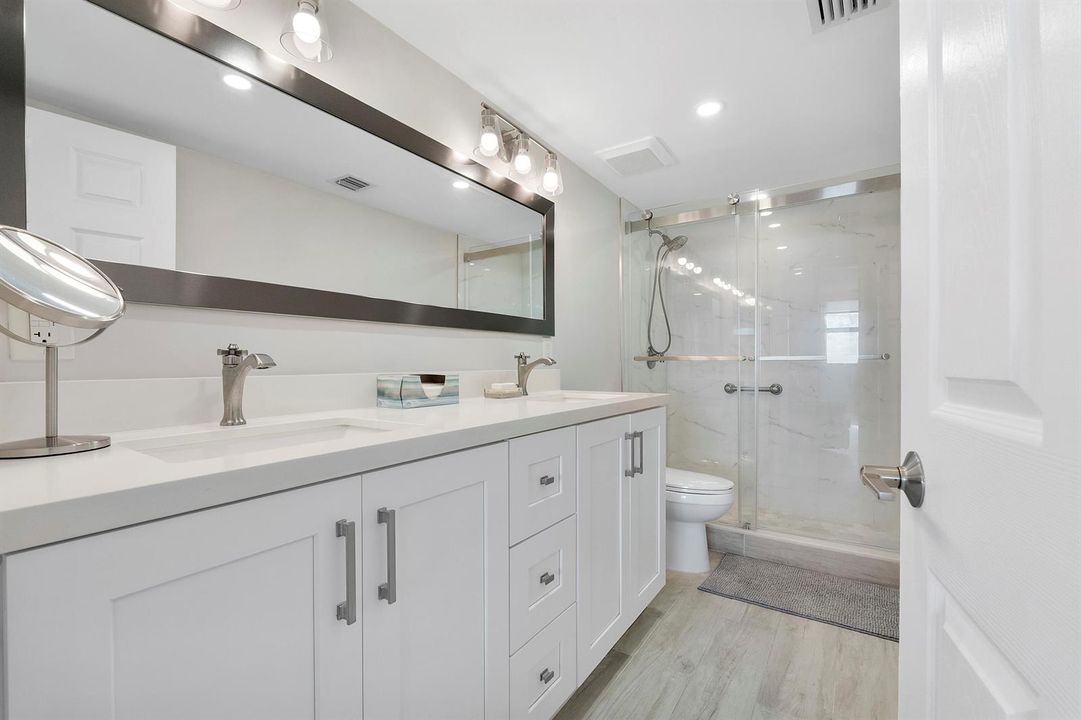 1900 S Ocean Blvd 14T_011
