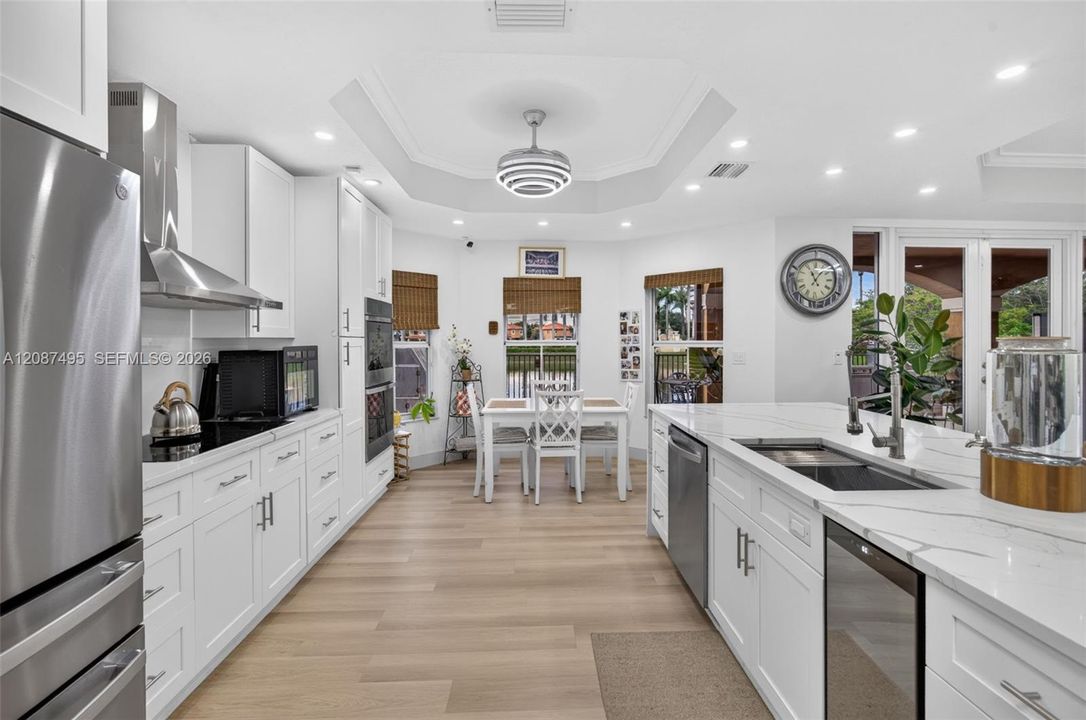 For Sale: $1,179,000 (5 beds, 4 baths, 3403 Square Feet)