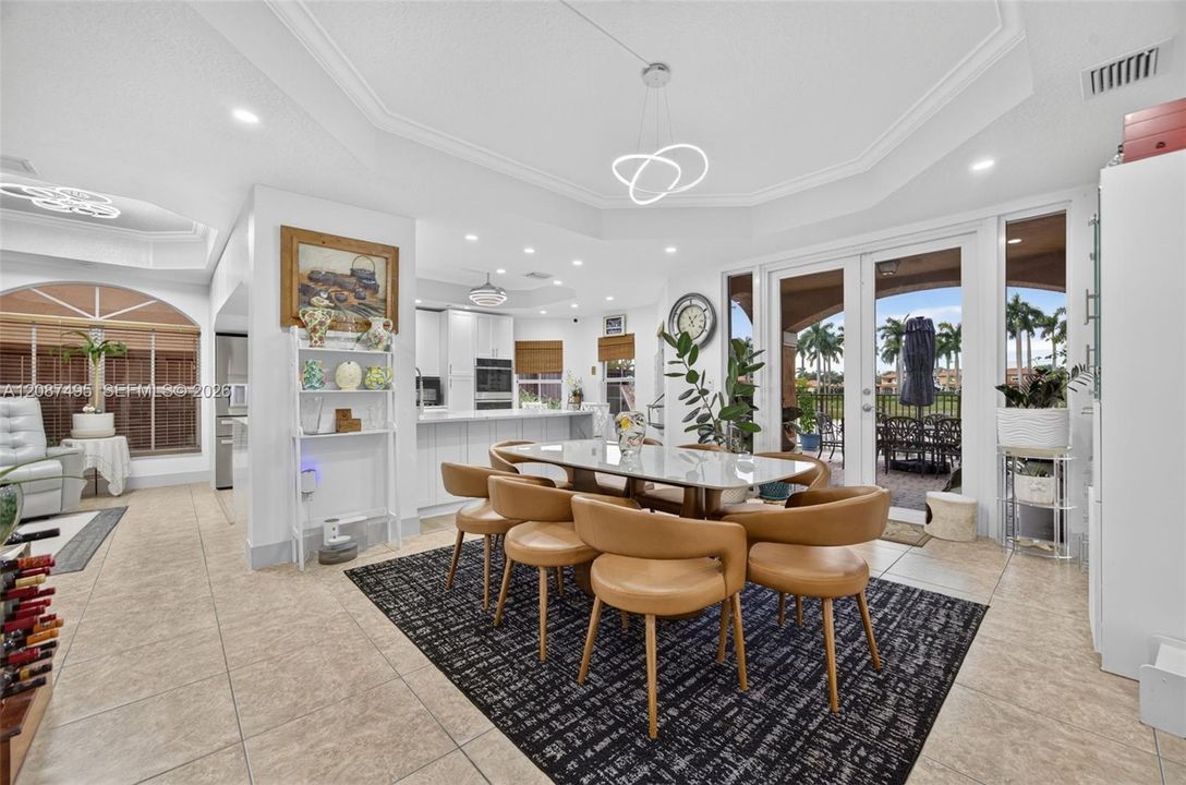 For Sale: $1,179,000 (5 beds, 4 baths, 3403 Square Feet)