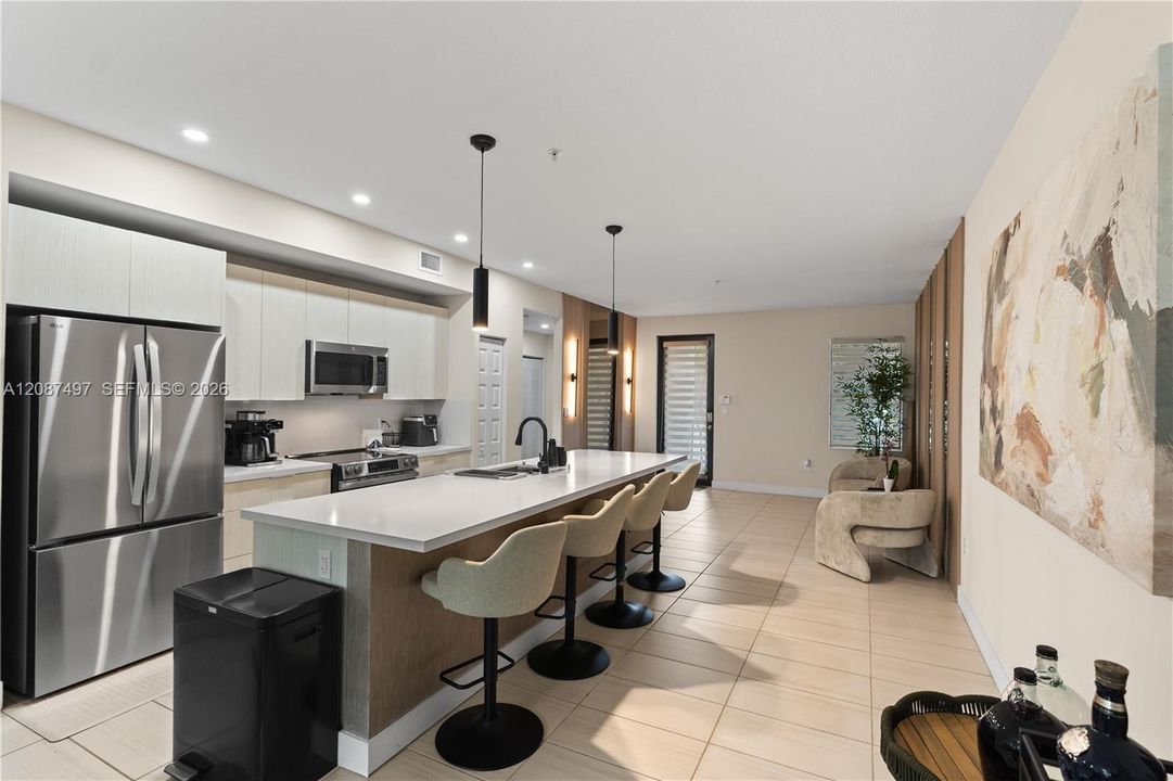 For Sale: $520,000 (3 beds, 2 baths, 1236 Square Feet)