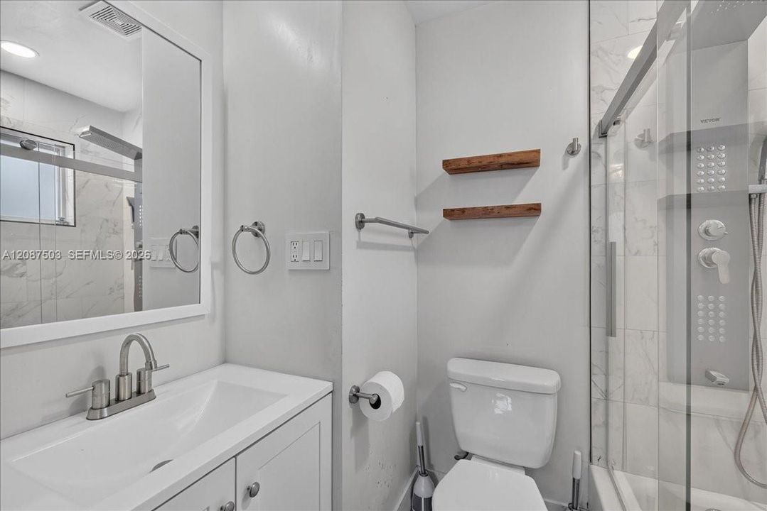 En Renta: $3,300 (3 camas, 2 baños, 1268 Pies cuadrados)