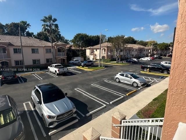 For Sale: $175,000 (2 beds, 2 baths, 815 Square Feet)