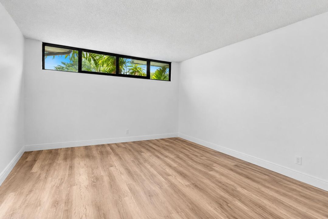 Living room (2)