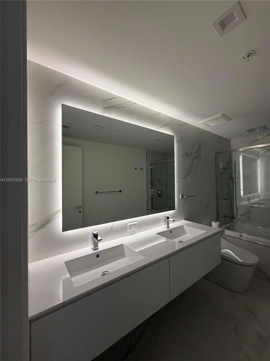 For Rent: $4,000 (1 beds, 1 baths, 0 Square Feet)
