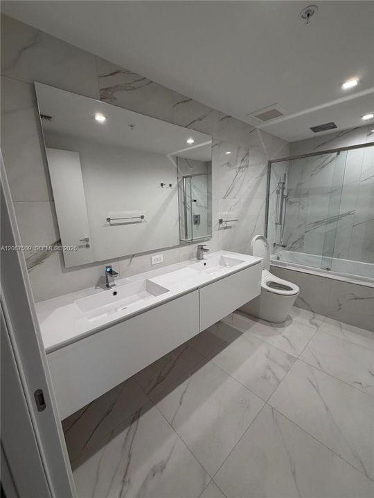 For Rent: $4,000 (1 beds, 1 baths, 0 Square Feet)