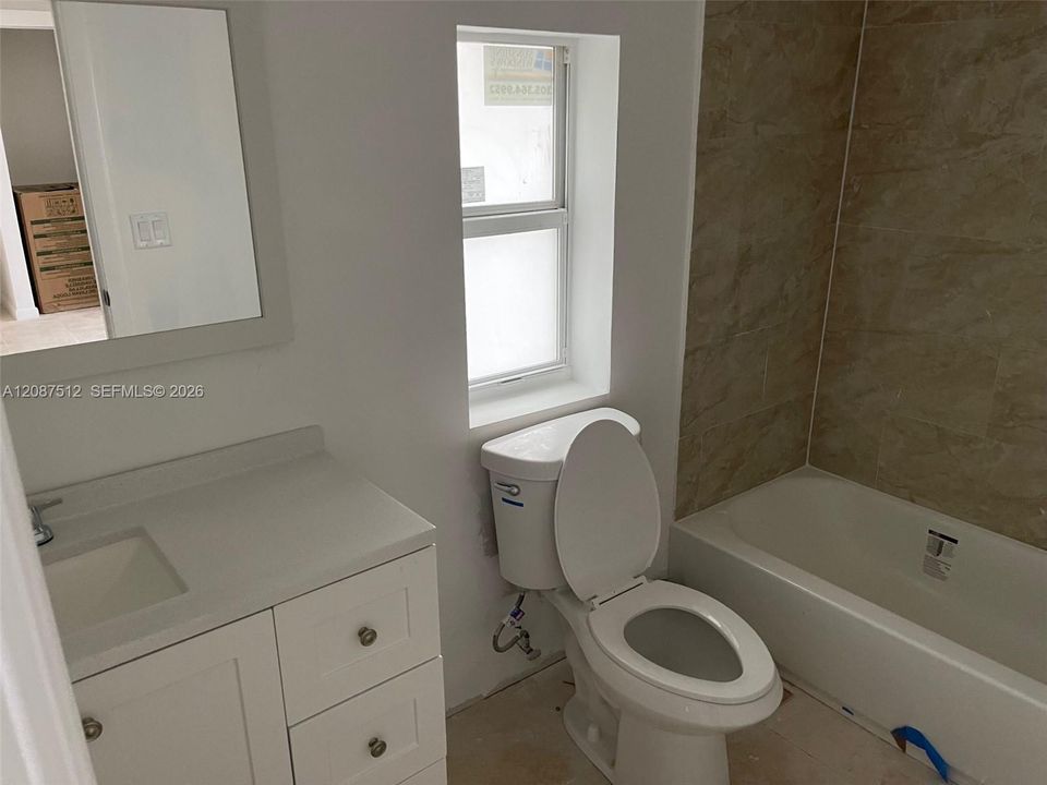For Rent: $2,500 (3 beds, 2 baths, 1084 Square Feet)