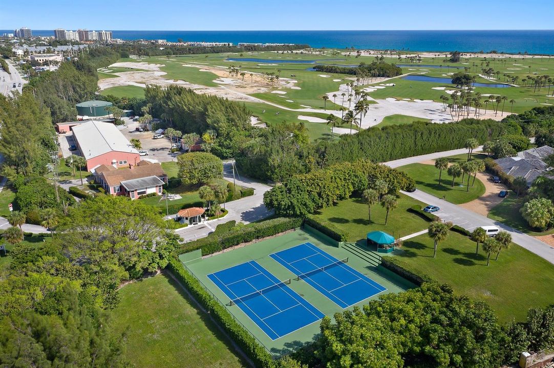 Tennis Courts