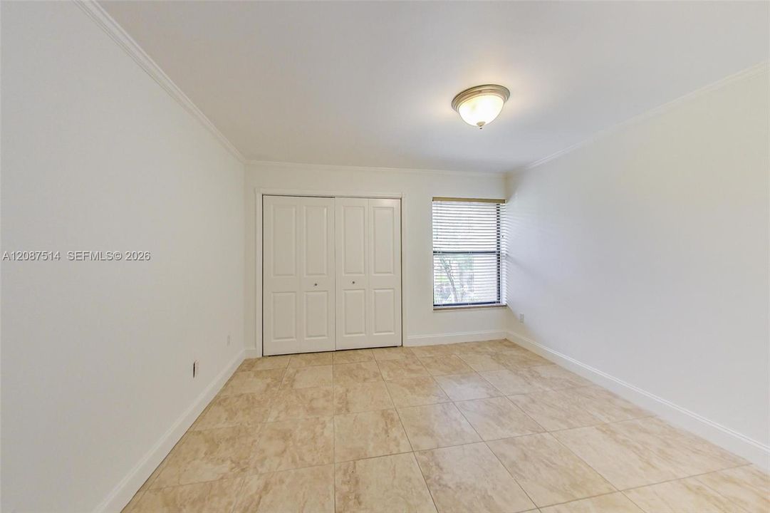 For Rent: $4,500 (3 beds, 3 baths, 2019 Square Feet)