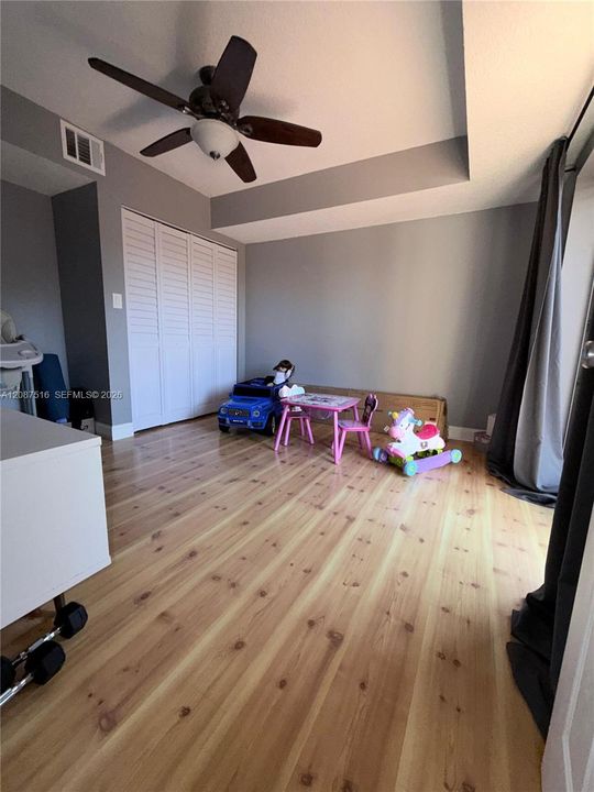 For Sale: $495,000 (3 beds, 2 baths, 1628 Square Feet)