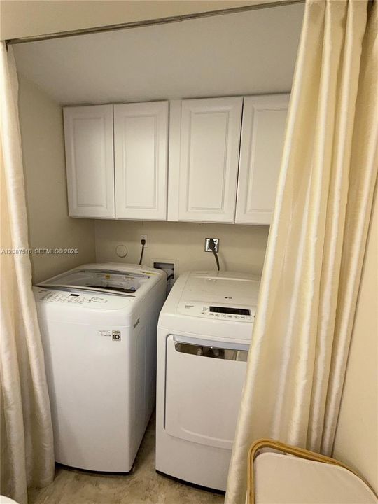 For Sale: $495,000 (3 beds, 2 baths, 1628 Square Feet)