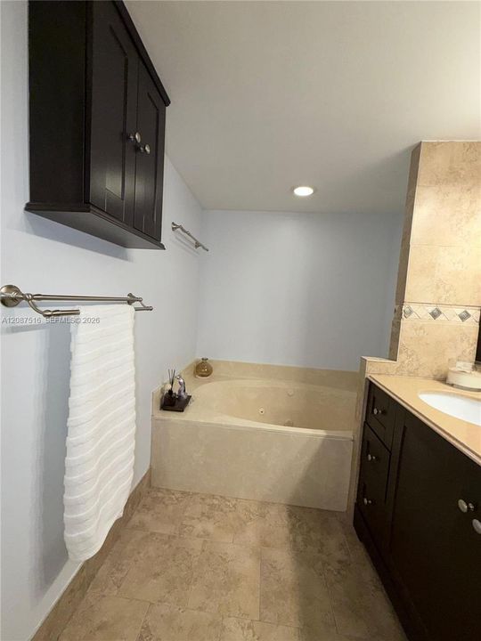 For Sale: $495,000 (3 beds, 2 baths, 1628 Square Feet)
