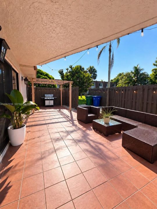 For Sale: $495,000 (3 beds, 2 baths, 1628 Square Feet)