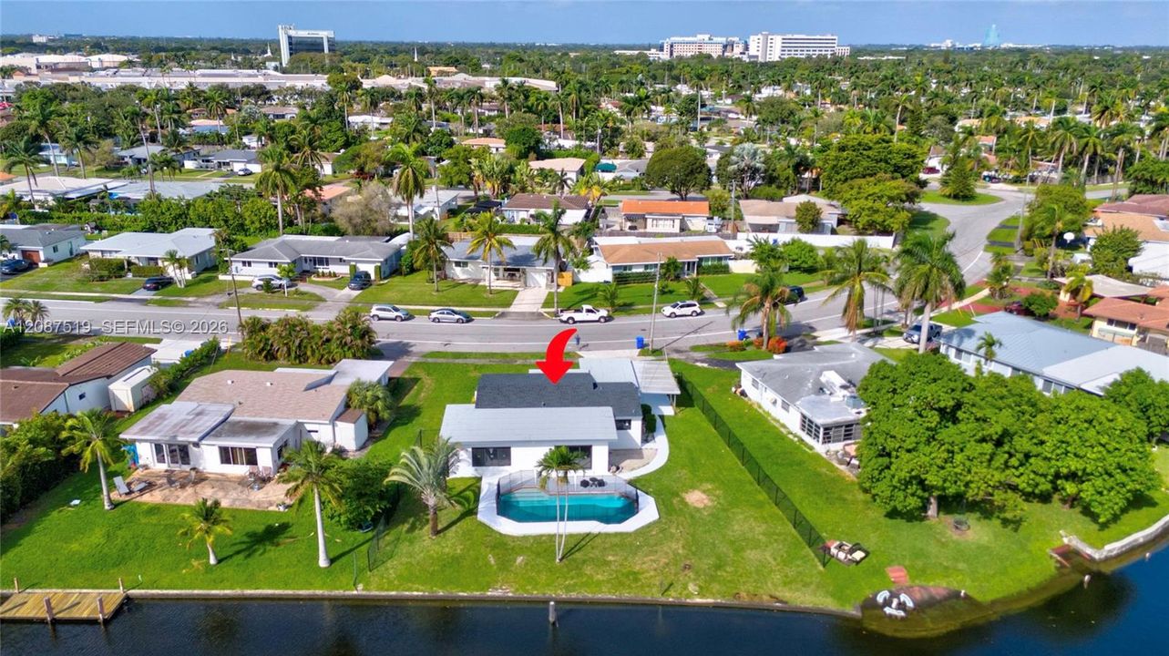 For Sale: $899,995 (3 beds, 3 baths, 1606 Square Feet)