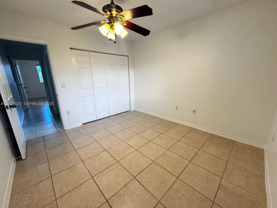 For Rent: $2,500 (3 beds, 2 baths, 1130 Square Feet)