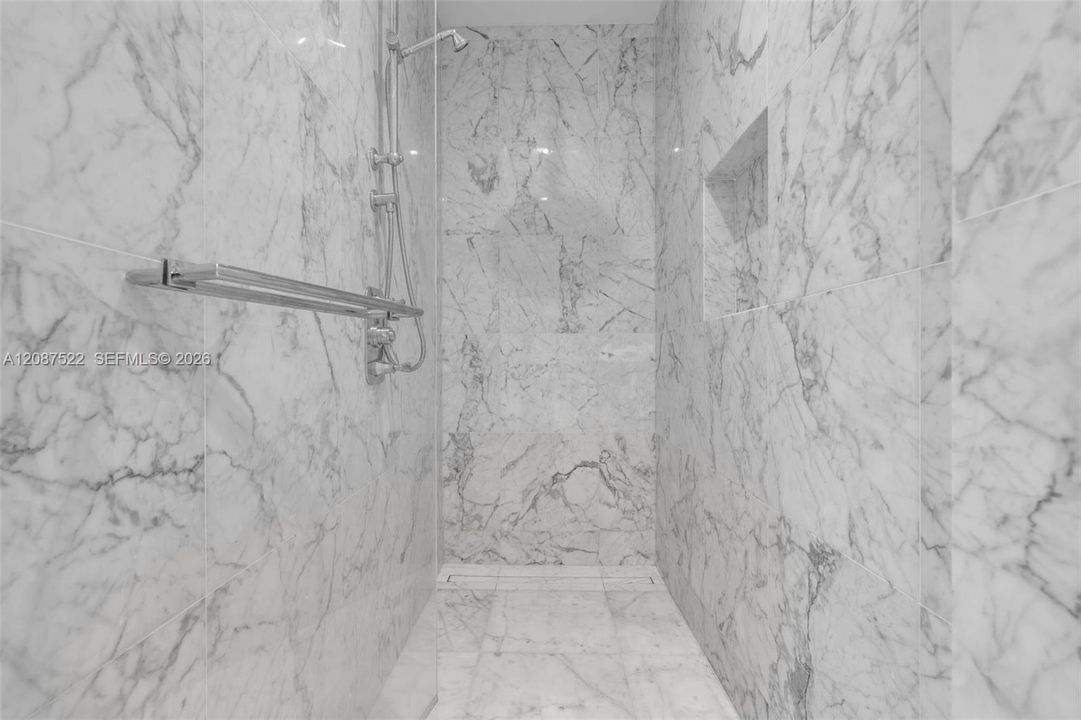 For Rent: $15,000 (2 beds, 2 baths, 1447 Square Feet)