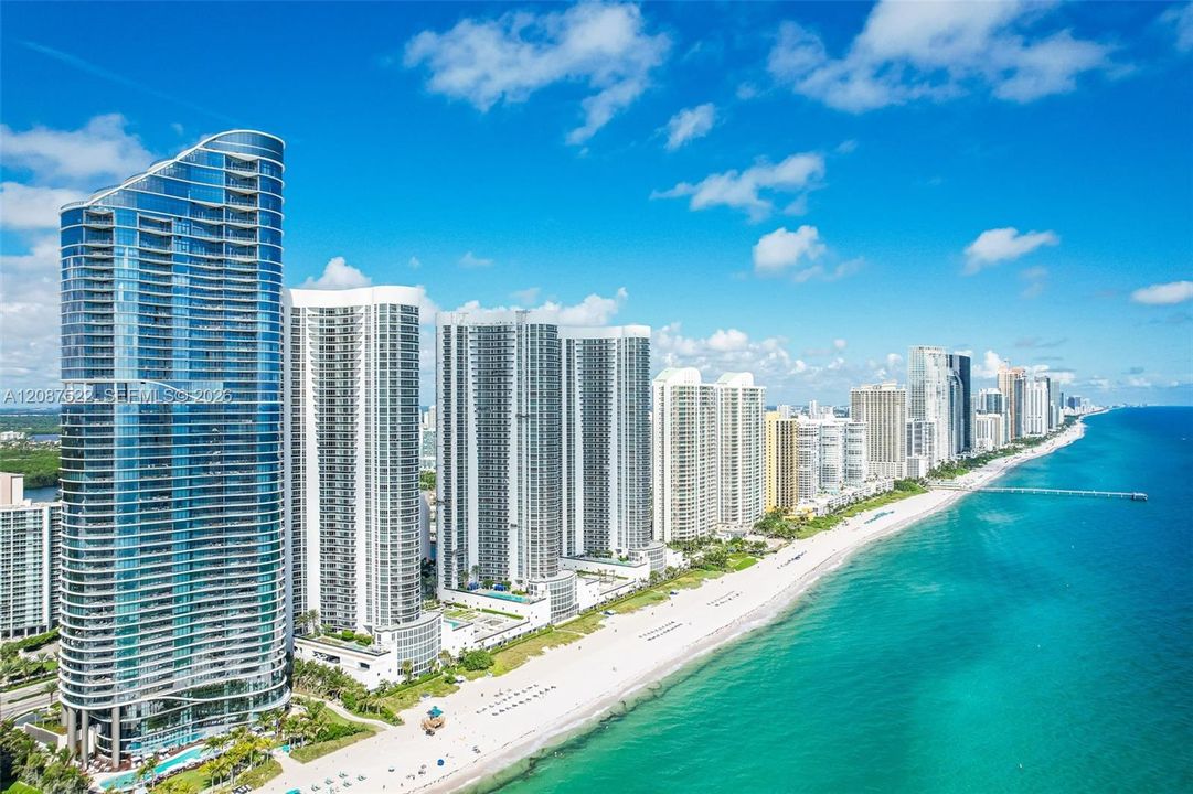 For Rent: $15,000 (2 beds, 2 baths, 1447 Square Feet)
