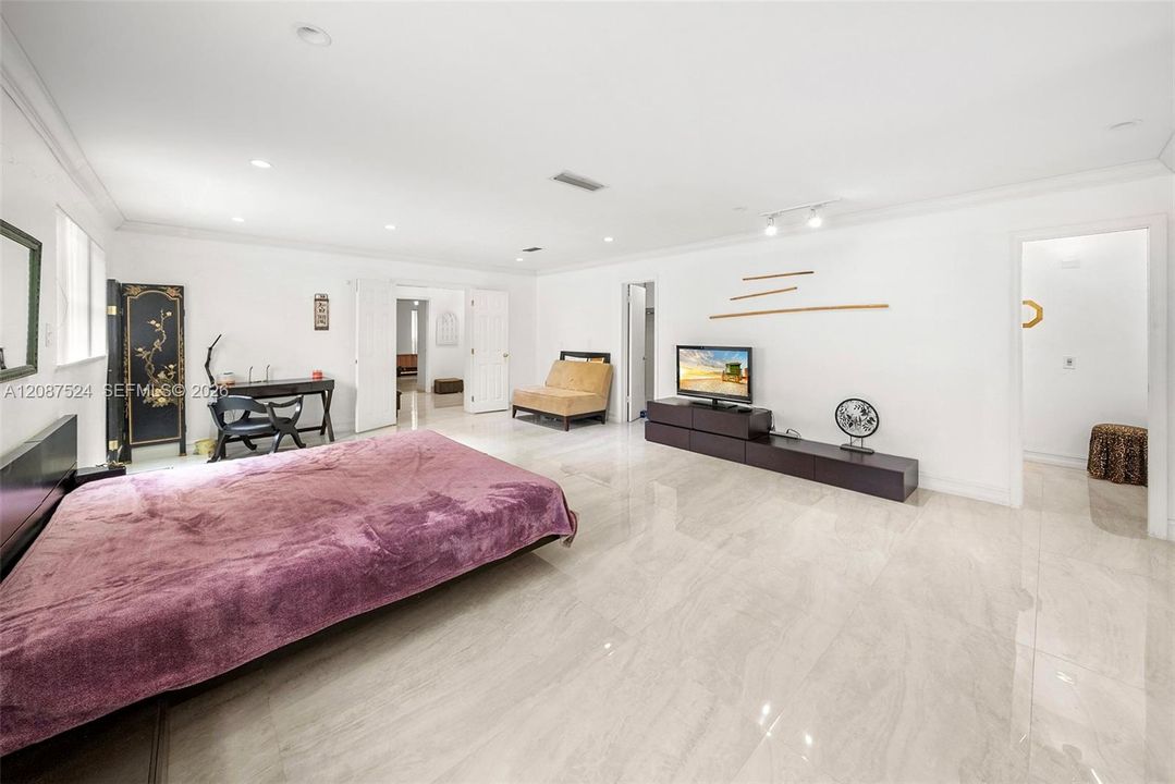 En Venta: $1,695,000 (4 camas, 4 baños, 3302 Pies cuadrados)