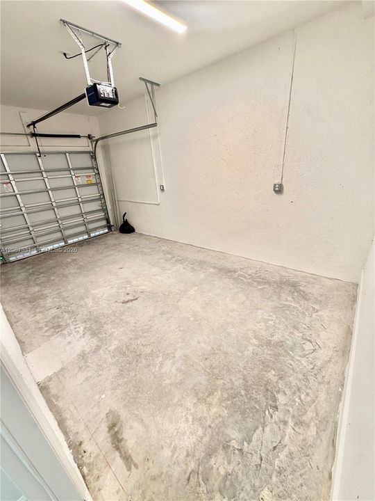 For Rent: $2,650 (3 beds, 2 baths, 1331 Square Feet)