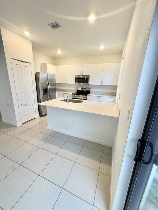 For Rent: $2,650 (3 beds, 2 baths, 1331 Square Feet)