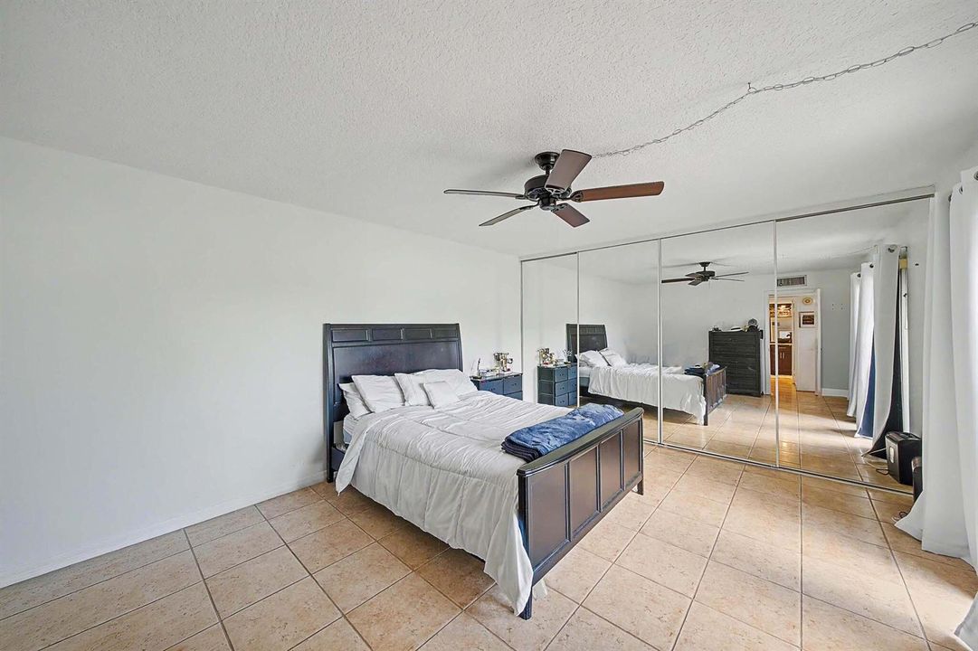 18 Bedroom B (1)