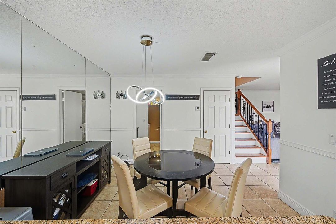 7 Dining Area