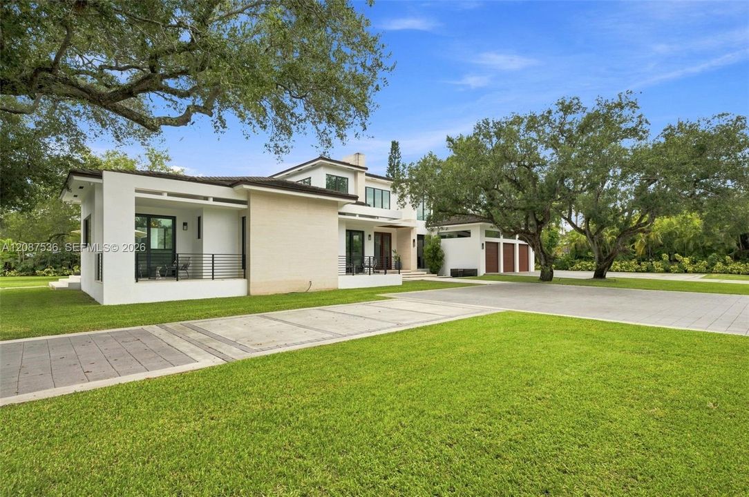 En Venta: $6,200,000 (5 camas, 6 baños, 5870 Pies cuadrados)