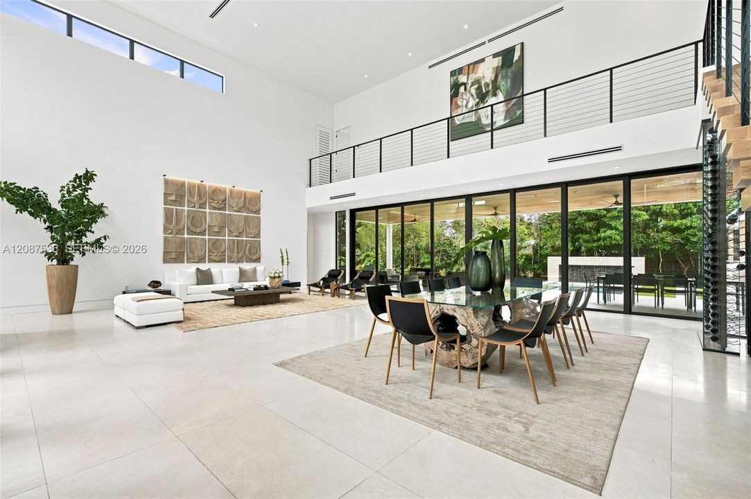 En Venta: $6,200,000 (5 camas, 6 baños, 5870 Pies cuadrados)