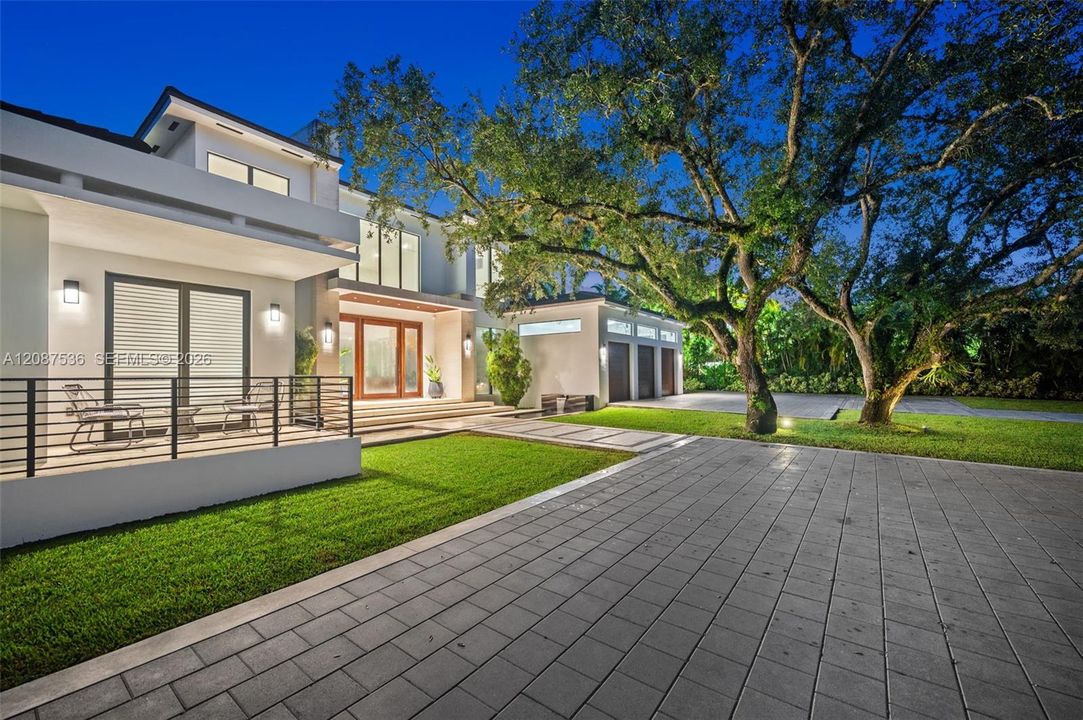 En Venta: $6,200,000 (5 camas, 6 baños, 5870 Pies cuadrados)