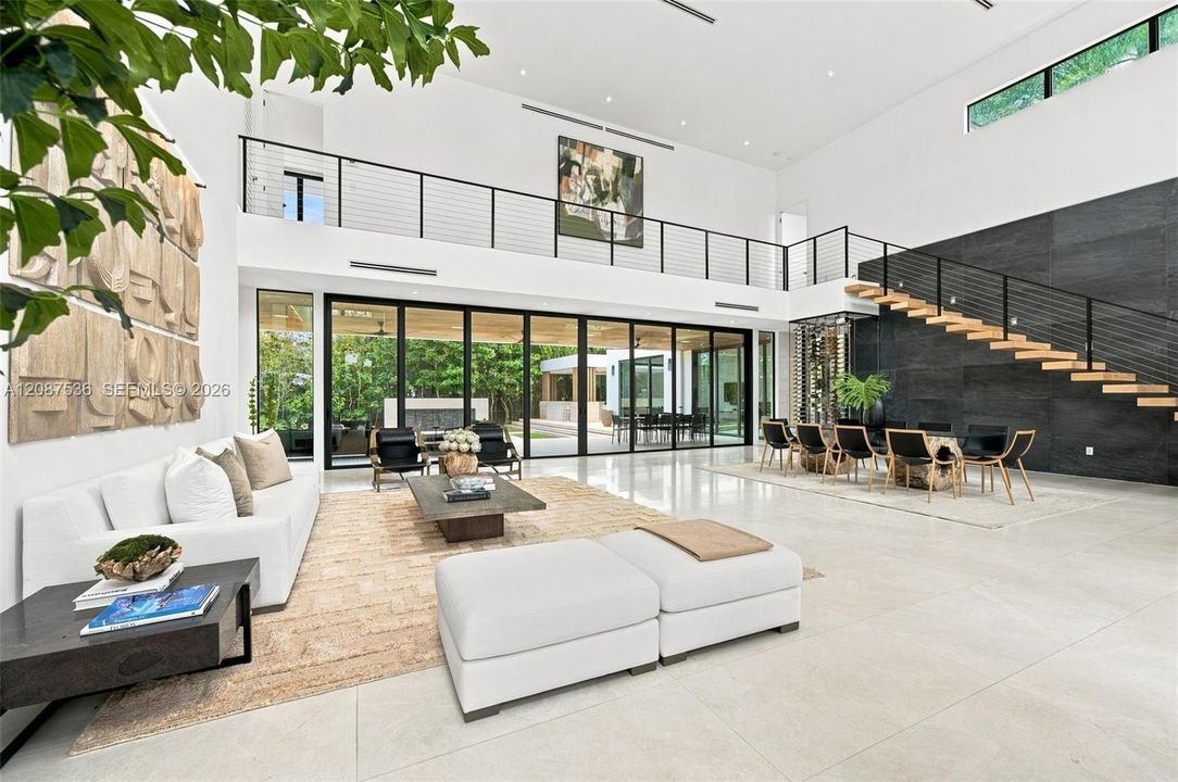 En Venta: $6,200,000 (5 camas, 6 baños, 5870 Pies cuadrados)