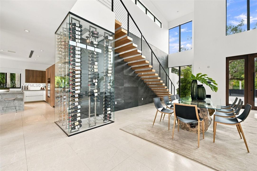 En Venta: $6,200,000 (5 camas, 6 baños, 5870 Pies cuadrados)