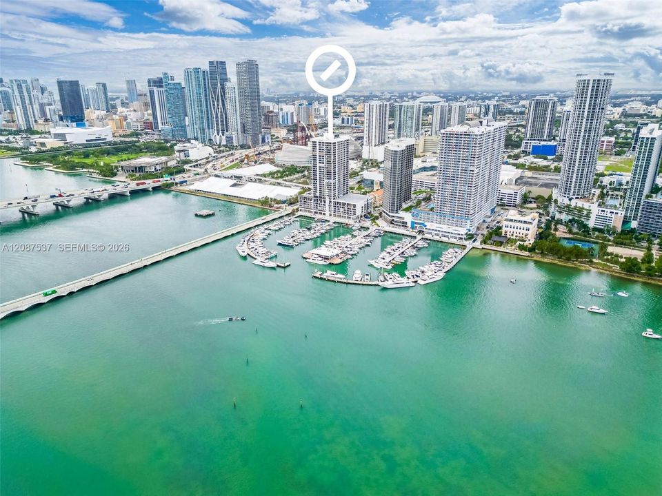 En Venta: $415,000 (1 camas, 1 baños, 890 Pies cuadrados)
