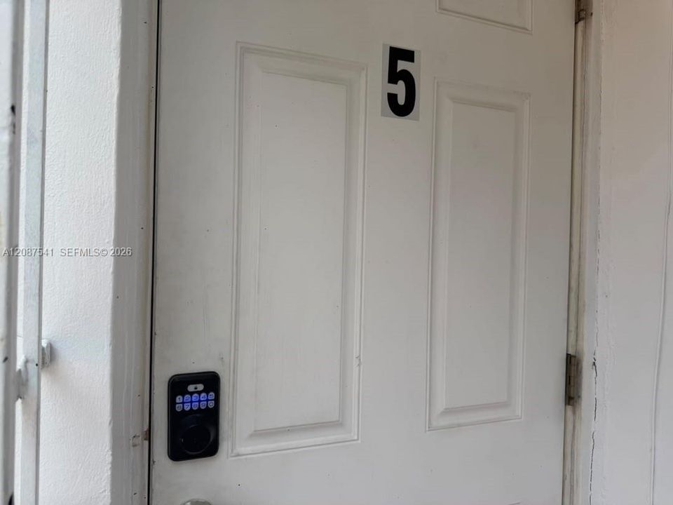 En Renta: $1,700 (0 camas, 1 baños, 400 Pies cuadrados)
