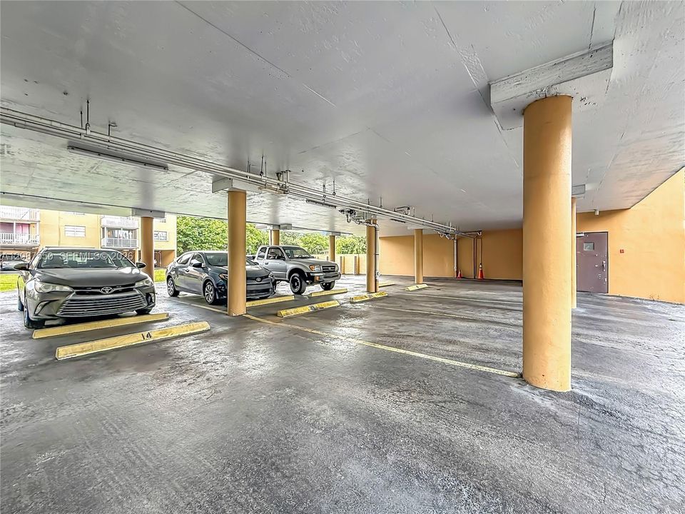 En Venta: $220,000 (2 camas, 2 baños, 840 Pies cuadrados)